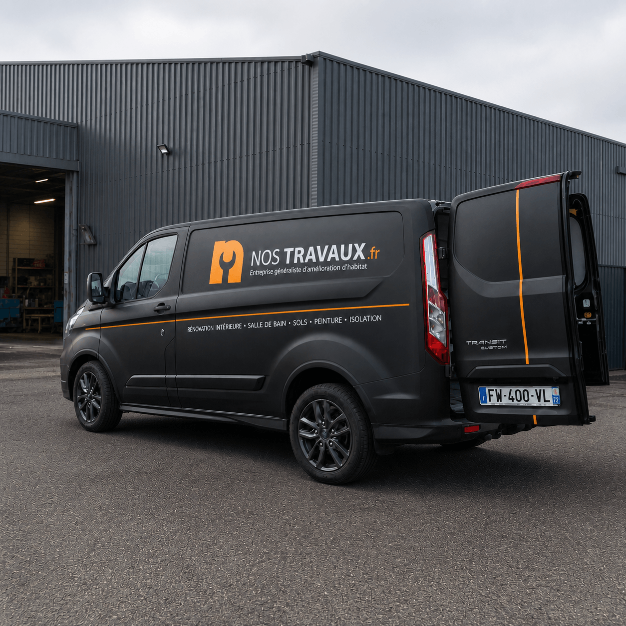 Camion noir Nos Travaux